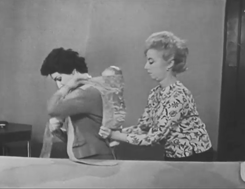 From Baby Toting to&nbsp;Babywearing